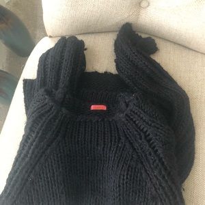 Black cozy sweater
